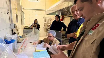 Adana'da gıdaya denetim: 18 iş yeri kapatıldı