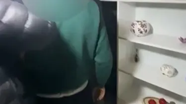 Polisten kaçmak için dolaba gizli bölme yaptırdı
