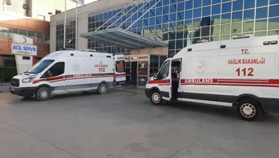 Tokat'ta 5 öğrenci tavuk dürüm yedikten sonra hastaneye kaldırıldı