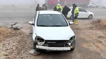 Otomobil ve hafif ticari araç kaza yaptı: 1 yaralı