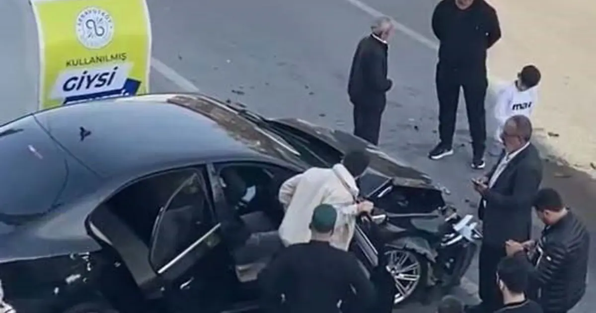 Arnavutköy'de araçlar çarpıştı, bir kişi ağır yaralandı