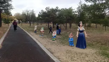 Pamuk Prenses'in cücelerini çaldılar. 3 cüce aranıyor