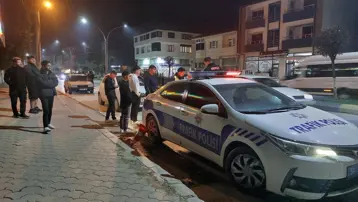 Trafik kontrolünde ruhsatsız silah ele geçirildi