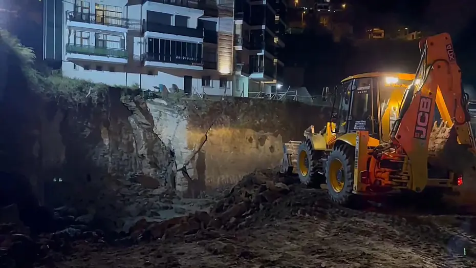 Bartın'da inşaat alanında göçük: 1 apartman tahliye edildi