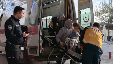 Bursa'da 3. kattan düşen çocuk yaralandı