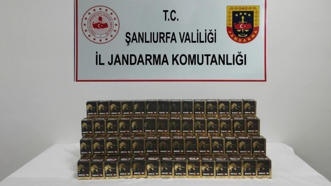 Şanlıurfa'da kaçakçılık operasyonu: 3 bin 800 paket sigara bulundu
