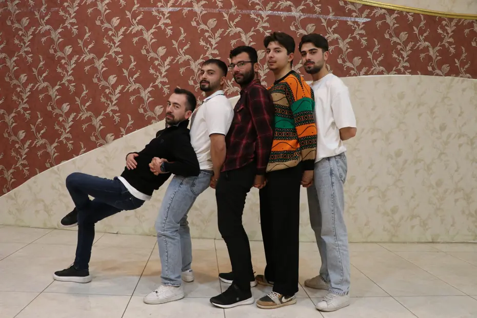 Sivas halayındaki hareket kenti karıştırdı. 