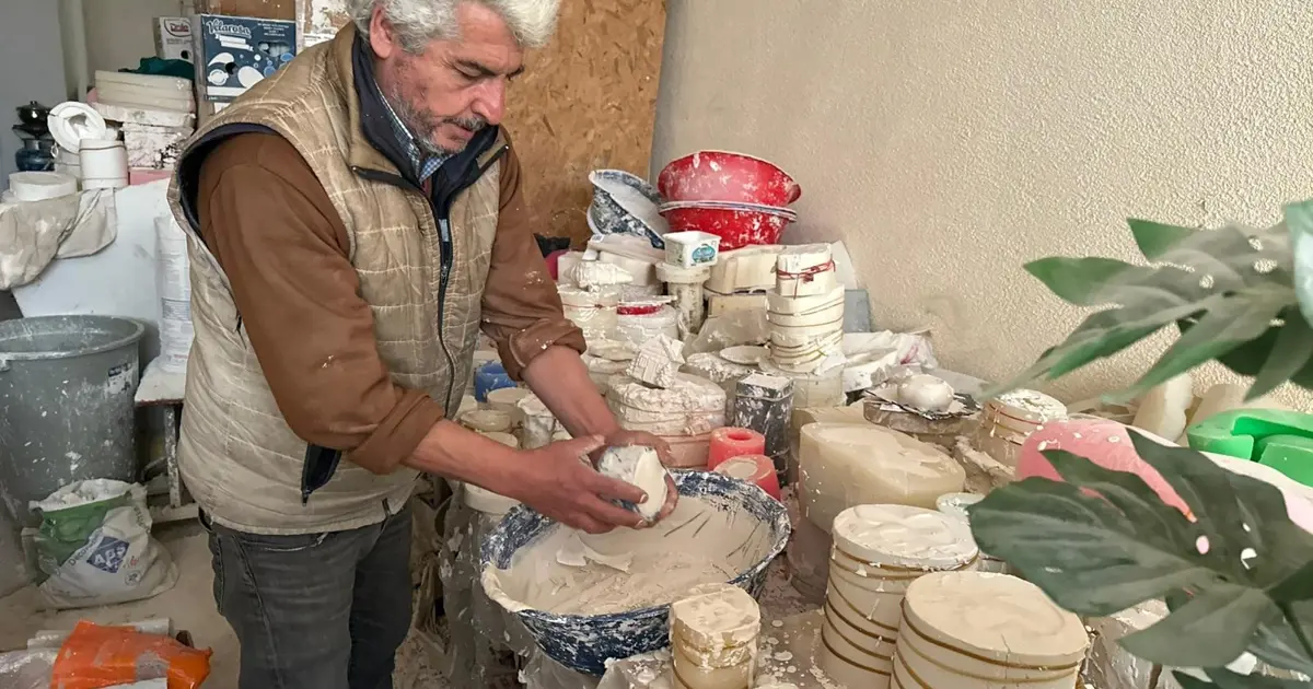 Hobisi işi oldu, siparişlere yetişemiyor. En çok ev hanımları satın alıyor