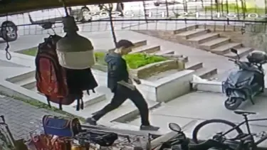 Yürüyerek girdiği apartmanı soydu, rahat tavırları şaşırttı