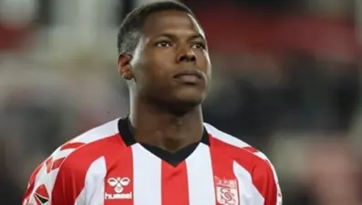 Bavulunu toplayıp, ailesiyle kulübü terk etmişti: "Soğuğa dayanamadı, ona inanmıyorum, nankör"