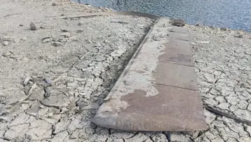 Sular çekilince 16 yıllık acı hatıra ortaya çıktı