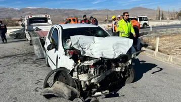 Niğde'de trafik kazası, 1 kişi ağır yaralı