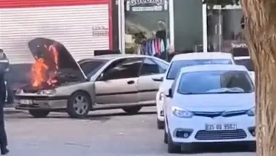 Şanlıurfa'da seyir halindeki araç yandı