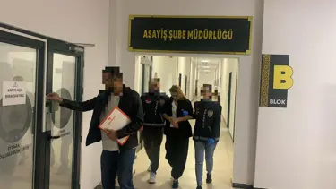 Hırsız evden saç şekillendiricisi çaldı