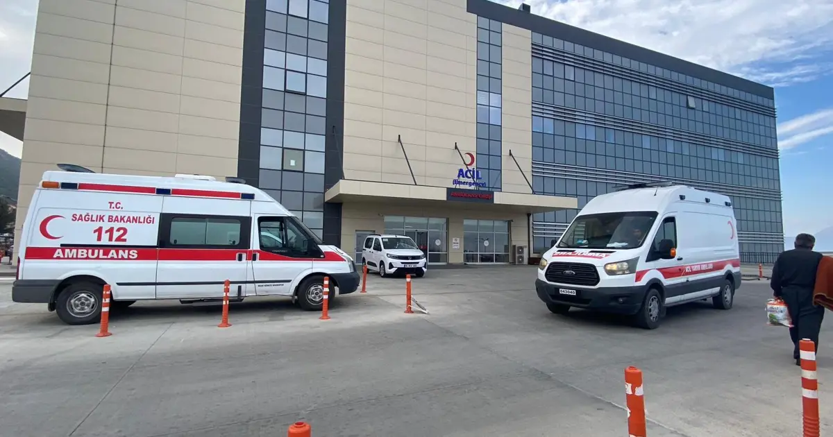 Burdur'da okulda öğle yemeği 34 kişiyi hastanelik etti