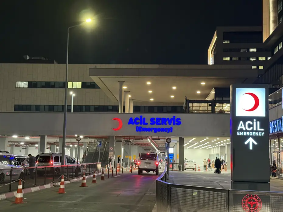 30 öğrenci zehirlendi, kantinci çift gözaltına alındı