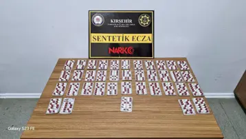 Operasyonda 527 adet sentetik hap ele geçirildi