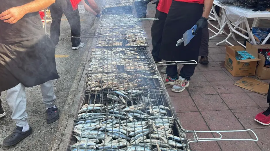 7 ton hamsi bedava dağıtılacak