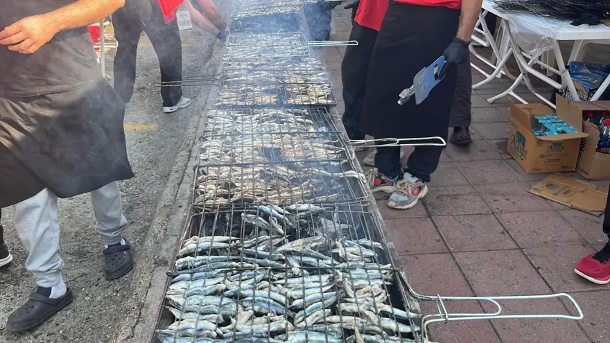7 ton hamsi bedava dağıtılacak 