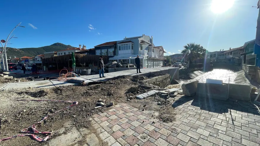 Foça sokakları Venedik'e döndü 2