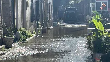 Foça sokakları Venedik&#x27;e döndü