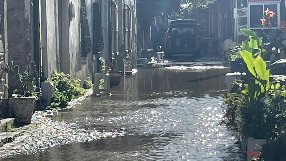 Foça sokakları Venedik'e döndü