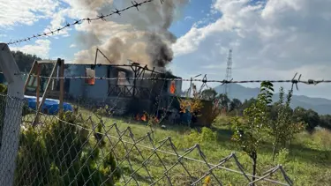 Güneş paneli evi yaktı