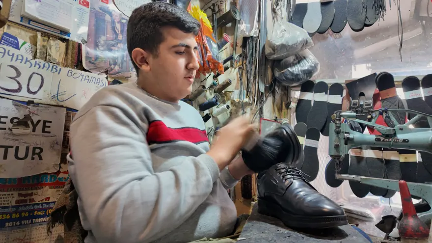 Dedesinden devraldı, 3 buçuk metrekarede bu işi yapıyor 2