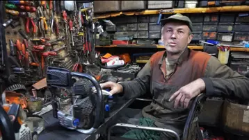 Çatıdan düştü yüzde 94 engelli kaldı ama hayattan vazgeçmedi