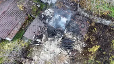 Karabük’te metruk binada çıkan yangın korkuttu