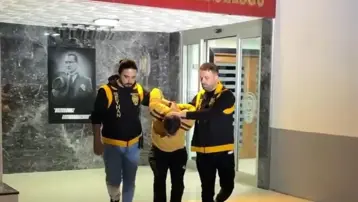 8 yaşındaki kızını feci şekilde döven eden baba tutuklandı