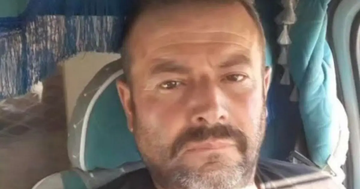 Belediye önünde kendini ateşe veren kişi hayatını kaybetti