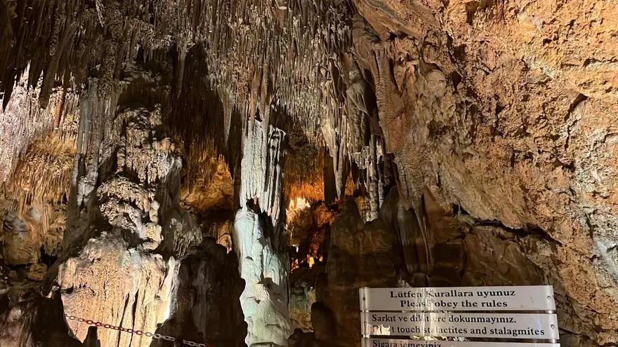 Solunum hastalığı olan oraya koşuyor. Astım ve KOAH hastalarına şifa olarak biliniyor 1