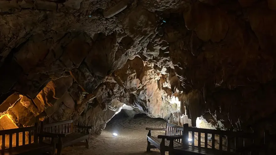 Solunum hastalığı olan oraya koşuyor. Astım ve KOAH hastalarına şifa olarak biliniyor 5
