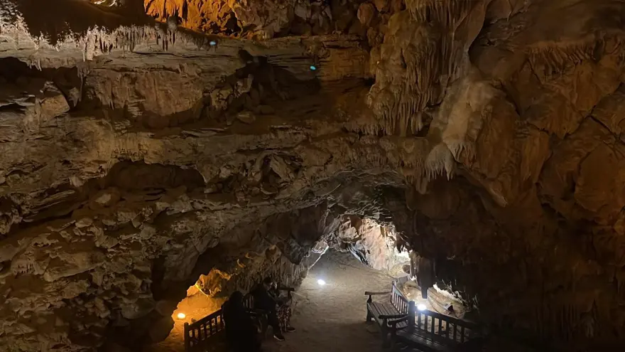 Solunum hastalığı olan oraya koşuyor. Astım ve KOAH hastalarına şifa olarak biliniyor 4