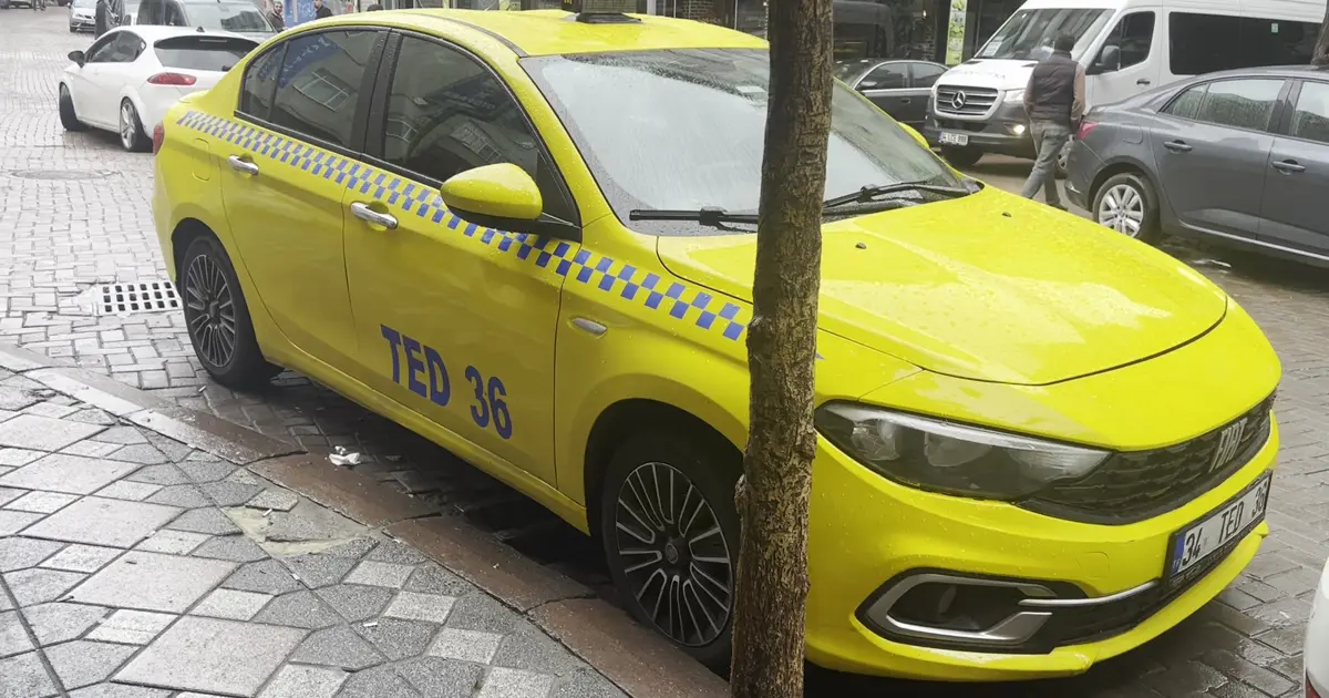 Zeytinburnu’nda taksici bıçaklanarak öldürüldü