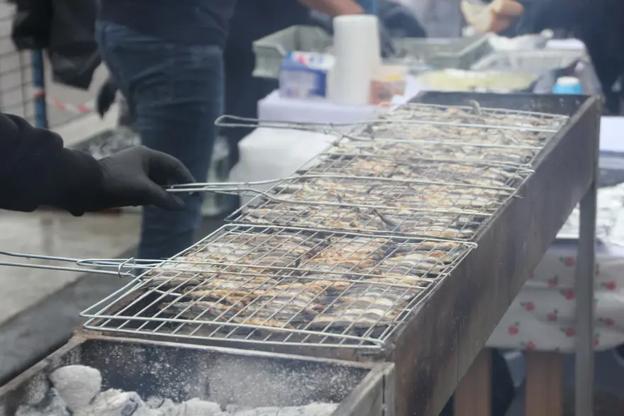 7 ton tüketildi, önünde kuyruk oluştu. Vatandaşlar akın etti 2 7 ton tüketildi, önünde kuyruk oluştu. Vatandaşlar akın etti 2