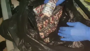 Adana'da 2 adrese operasyon düzenlendi. Uyuşturucu ve kaçak silah bulundu