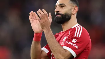 Liverpool, 3 puanı 2 golle aldı. Salah yeniden süre aldı ve tarihe geçti
