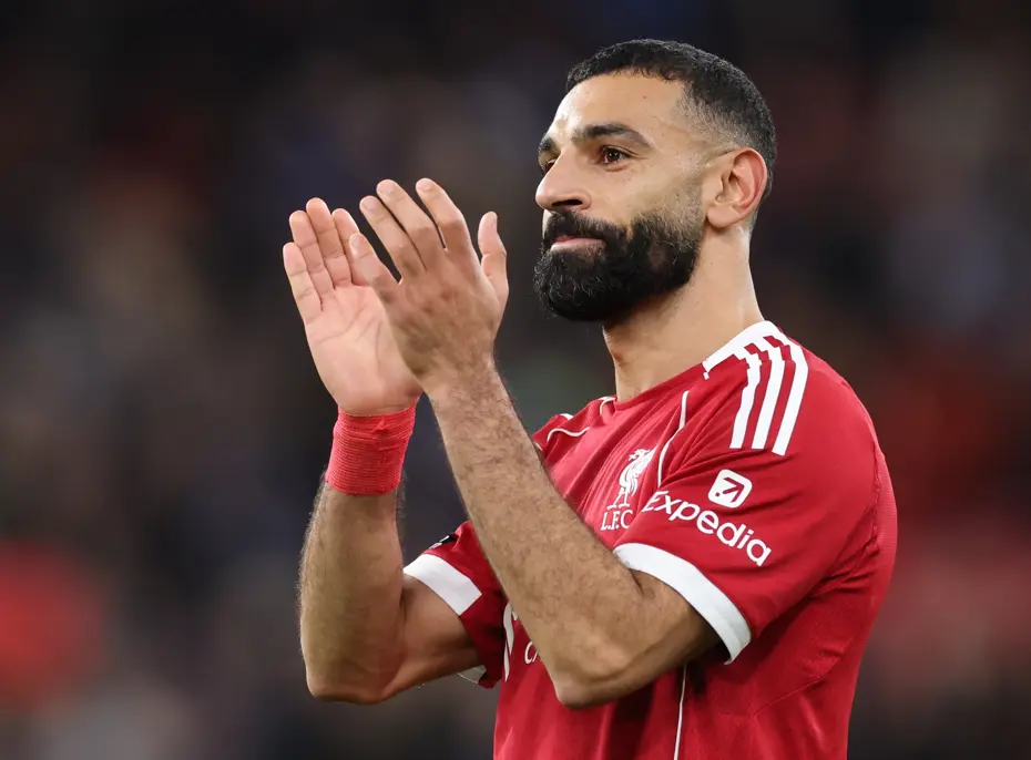 Liverpool, 3 puanı 2 golle aldı. Salah yeniden süre aldı ve tarihe geçti