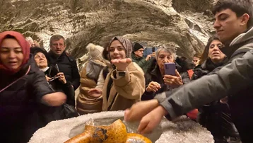 Yerin 150 metre altında şifa arıyorlar. Astım ve KOAH hastaları buraya koşuyor