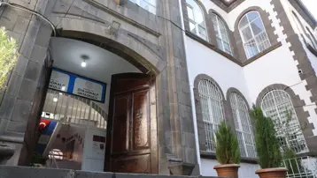 115 yıldır aynı kapı. Tarihi okul  farklı mimarisiyle eğitime yuva oluyor
