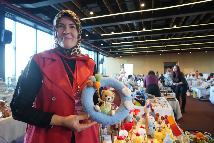 Alerjisi olan yeğeni için yapıyordu şimdi gelir kapısı oldu 