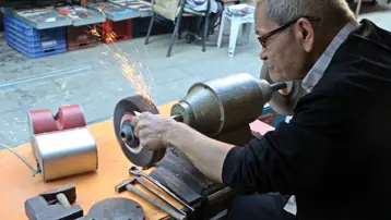 60 bin liraya çalışacak çırak bulamıyor. Dededen toruna miras kalan meslek