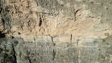 Şırnak'ta 2 bin yıllık manastır. Kayaların arasında yer alıyor, neredeyse kimse ulaşamıyor