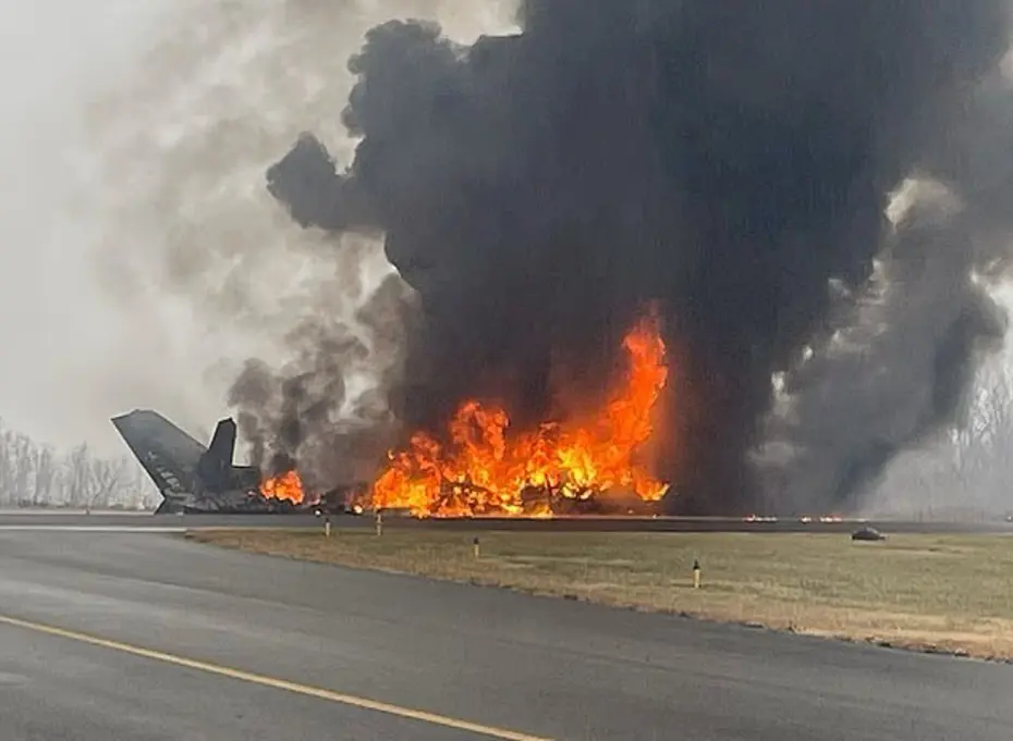 ABD'de özel jet havaalanına çakıldı. Ölü ve yaralılar var