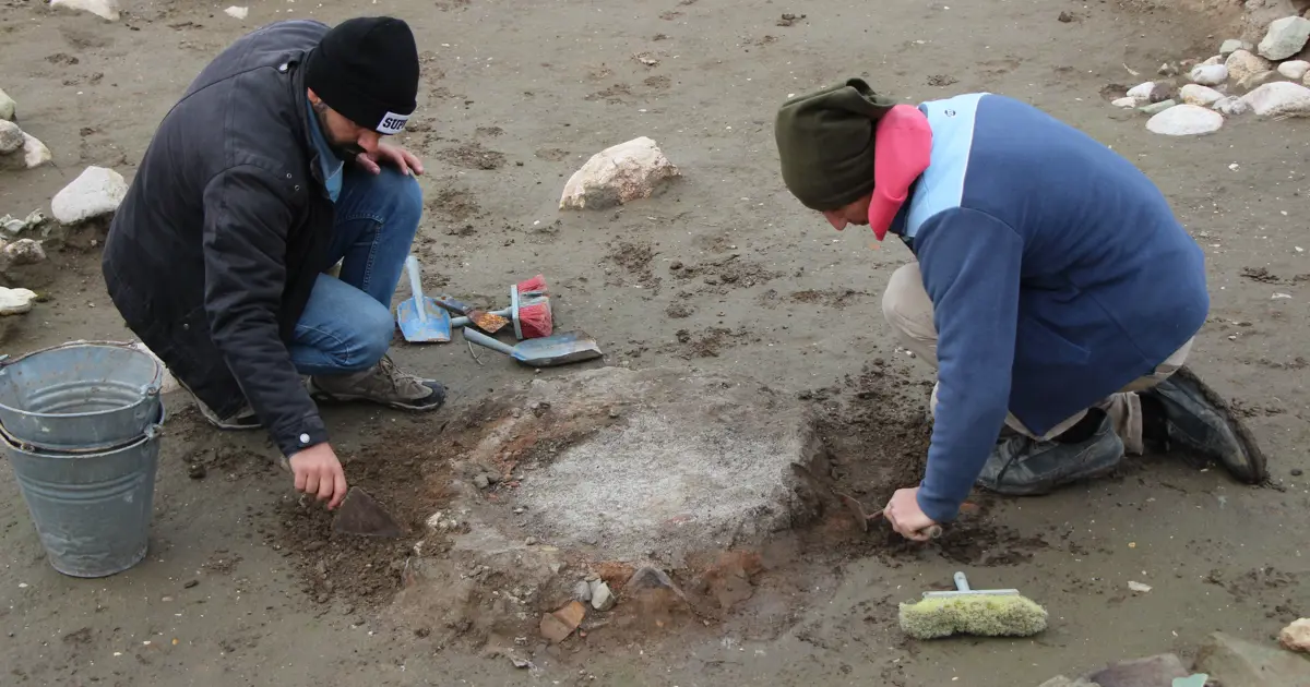 Amasya'da 2 bin 600 yıllık tandır keşfedildi. Pers dönemine ait olduğu düşünülüyor