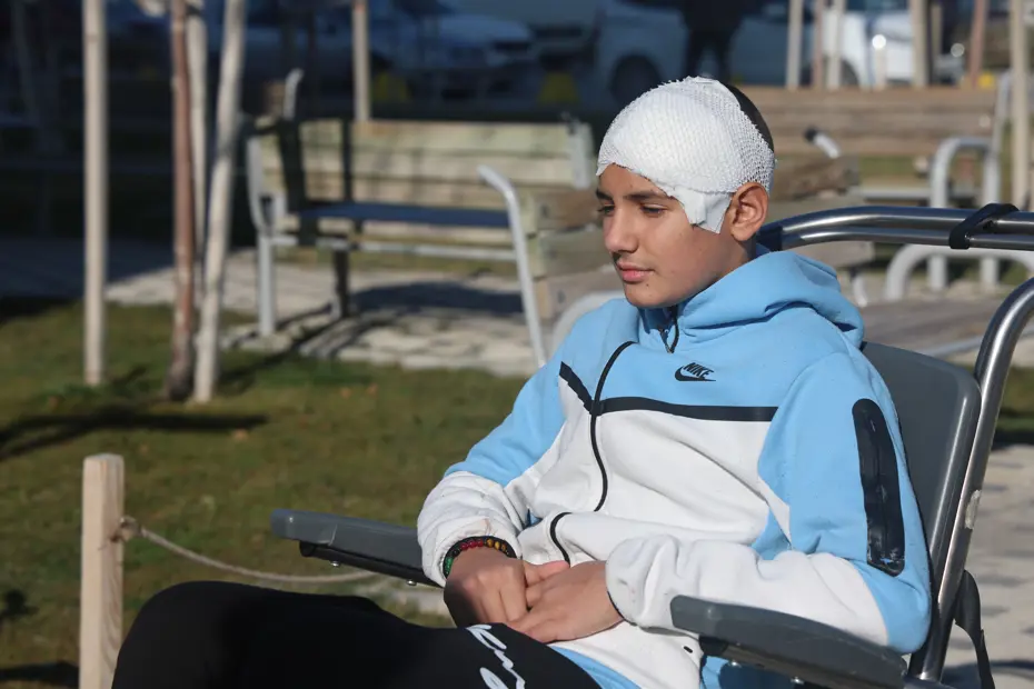 13 yaşındaki çocuğun kafatasını parçaladı, 