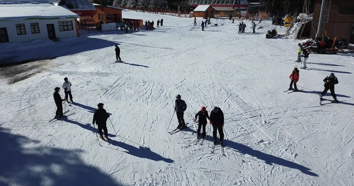 Dünyada sadece Alpler'e mahsus. "Kristal kar" yapısıyla da biliniyor