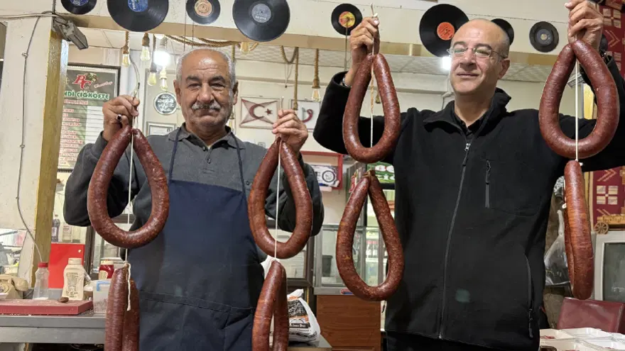 600 liraya tost. Yarım kiloyu geçiyor 1 600 liraya tost. Yarım kiloyu geçiyor 1